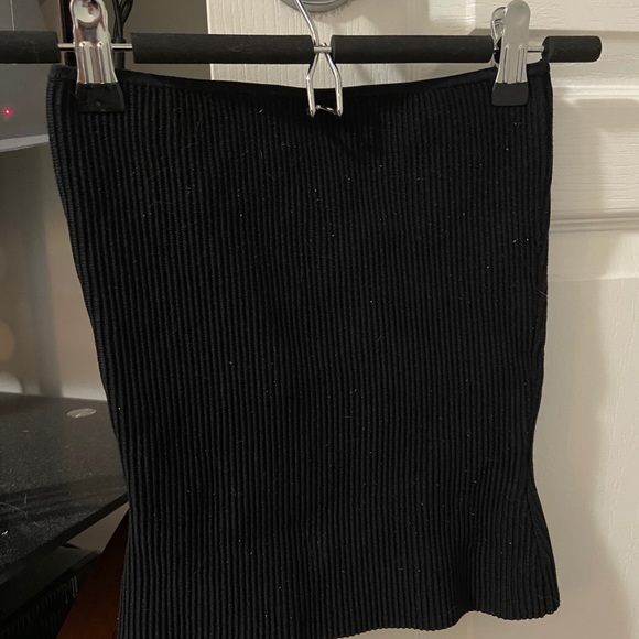 Aritzia sleeveless top - Picture 6 of 6